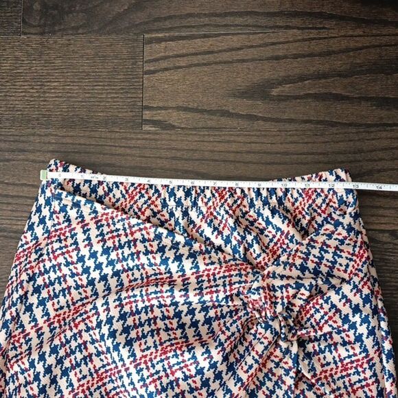 💙❤️Stylish Houndstooth Skirt in Red and Blue - Picture 5 of 8